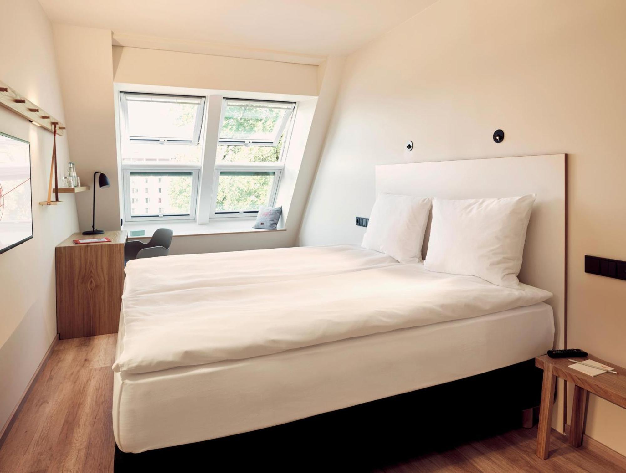 Double Room Courtyard View,1771480593:JPEG